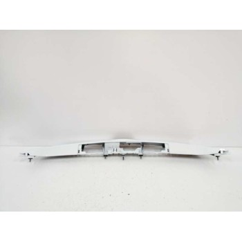 Recambio de moldura para ford mondeo turn. referencia OEM IAM DS73N43404A TRASERA PORTON BLANCO