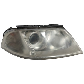 Recambio de faro derecho para volkswagen passat berlina (3b3) 1.9 tdi referencia OEM IAM 3B0941016AK PARA PULIR 