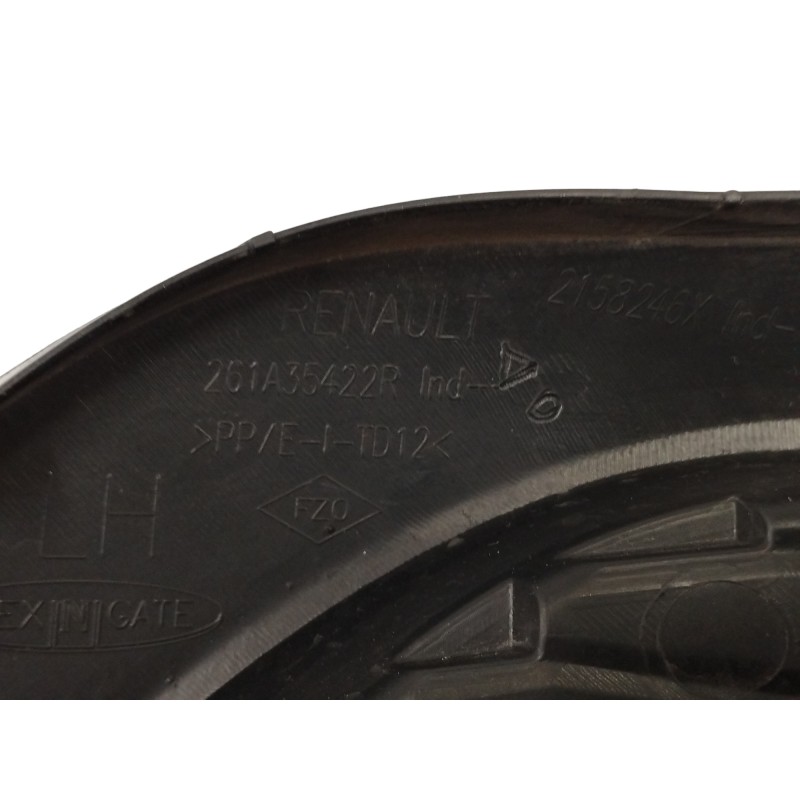 REJILLA PARAGOLPES IZQUIERDA