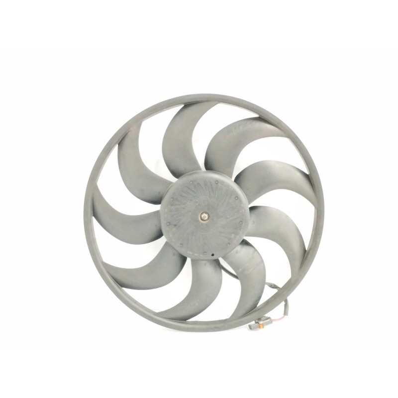 Recambio de electroventilador para bmw serie 1 lim. (f21) 2.0 turbodiesel referencia OEM IAM 5000923  