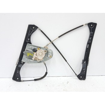 ELEVALUNAS DELANTERO DERECHO A2037202646 