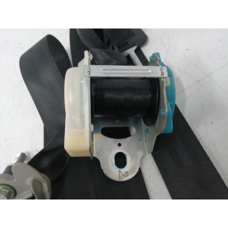 CINTURON SEGURIDAD TRASERO IZQUIERDO