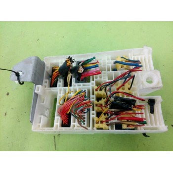 Recambio de caja reles / fusibles para hyundai terracan (hp) 2.9 crdi 4wd referencia OEM IAM 91720H1000  