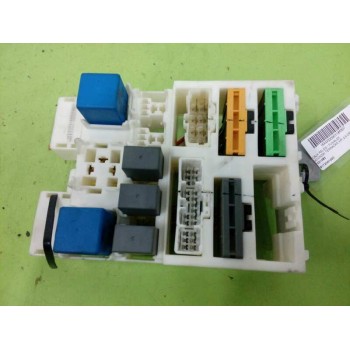 Recambio de caja reles / fusibles para hyundai terracan (hp) 2.9 crdi 4wd referencia OEM IAM 91720H1000  