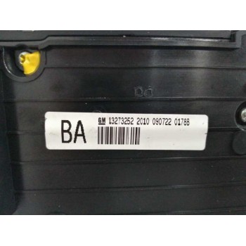 Recambio de sistema audio / radio cd para opel insignia berlina 2.0 cdti cat referencia OEM IAM 13273252 CONTROLES RADIO 