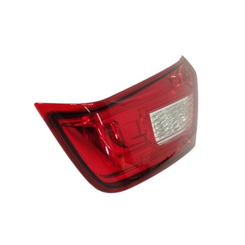 Recambio de piloto trasero derecho interior para mitsubishi asx (ga_w_) 1.8 di-d (ga6w) referencia OEM IAM 8336A088  