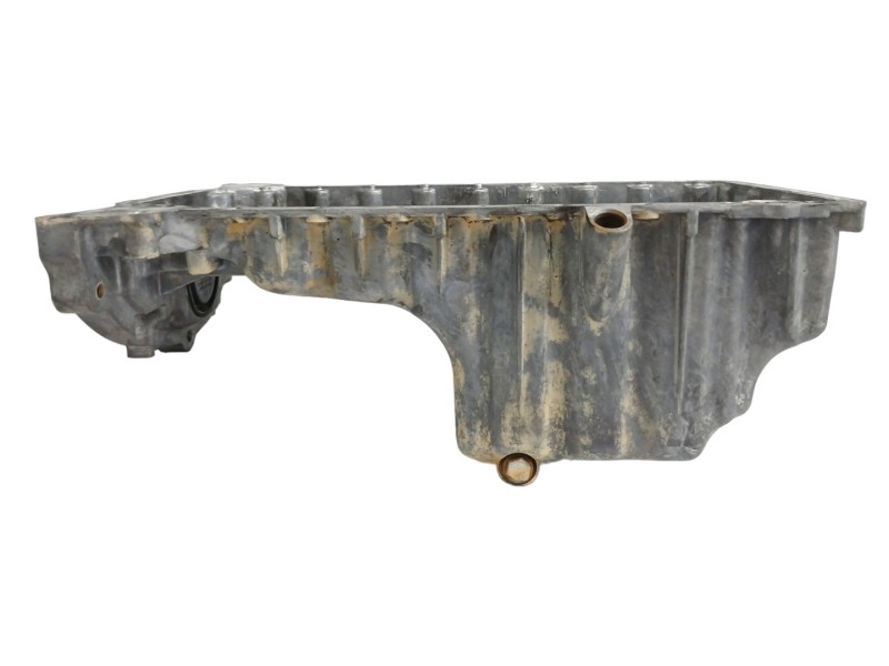 Recambio de carter para ssangyong rodius xdi premium referencia OEM IAM A6710100513  