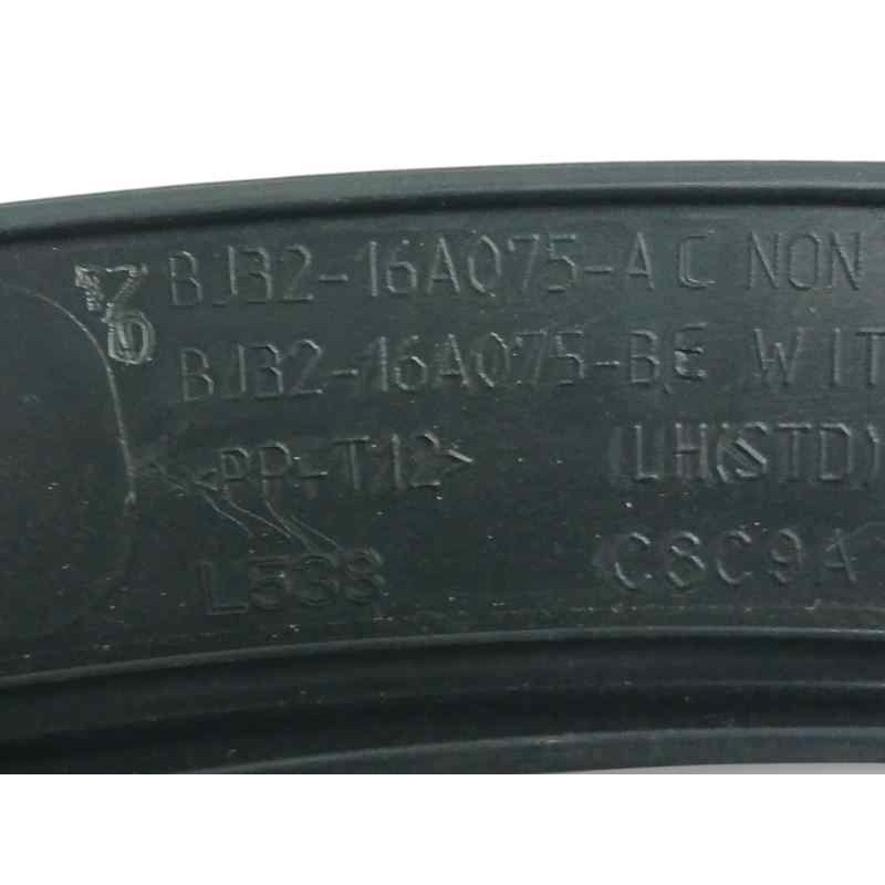 ALETIN DELANTERO IZQUIERDO BJ3216A075BE