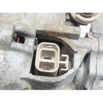 Recambio de alternador para kia carnival ii (gq) 2.9 crdi referencia OEM IAM 373004X003 TA000A56901 