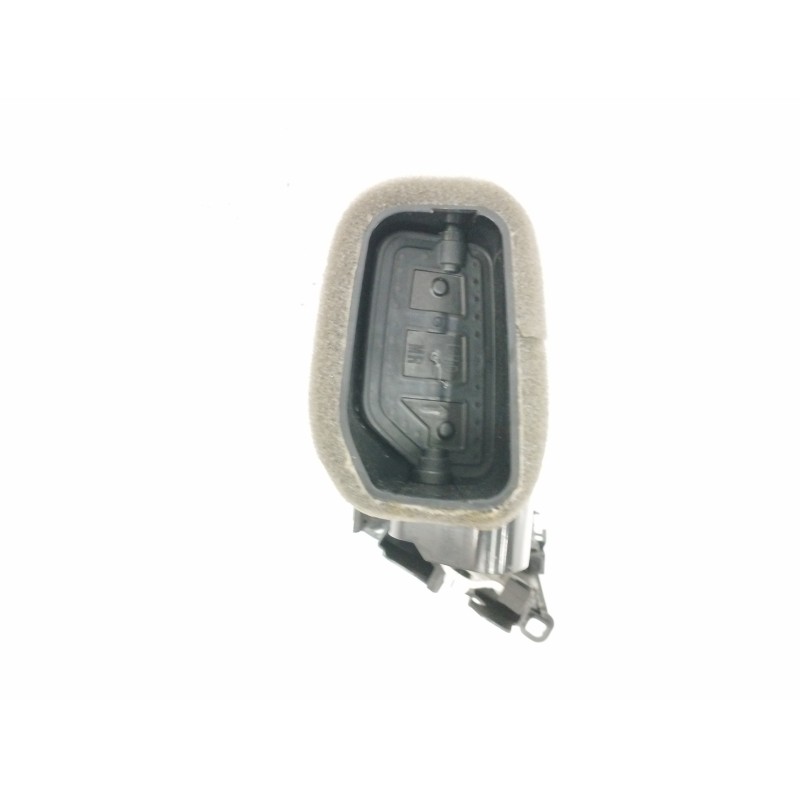 REJILLA AIREADORA CENTRAL DERECHA