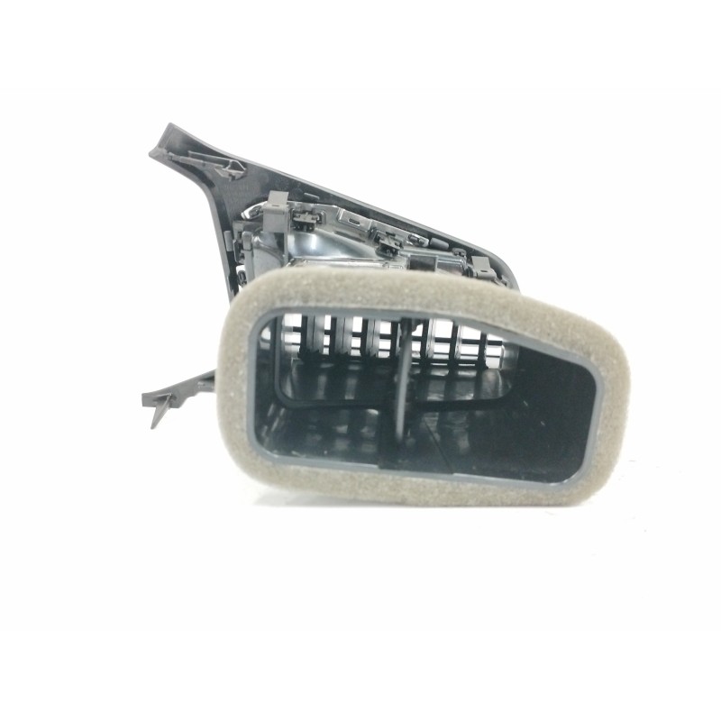 REJILLA AIREADORA IZQUIERDA