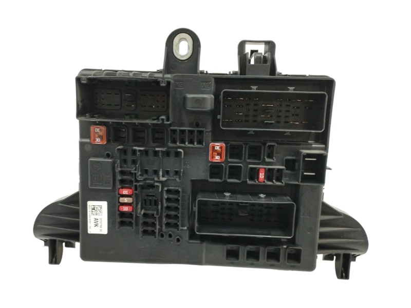 Recambio de caja reles / fusibles para opel insignia berlina 2.0 16v cdti referencia OEM IAM 2273776803 Recambio de caja reles / fusibles para opel insignia berlina 2.0 16v cdti referencia OEM IAM 2273776803