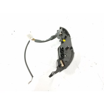 Recambio de mando volante para toyota prius (nhw20) 1.5 cat referencia OEM IAM F70CV142 LADO IZQUIERDO 