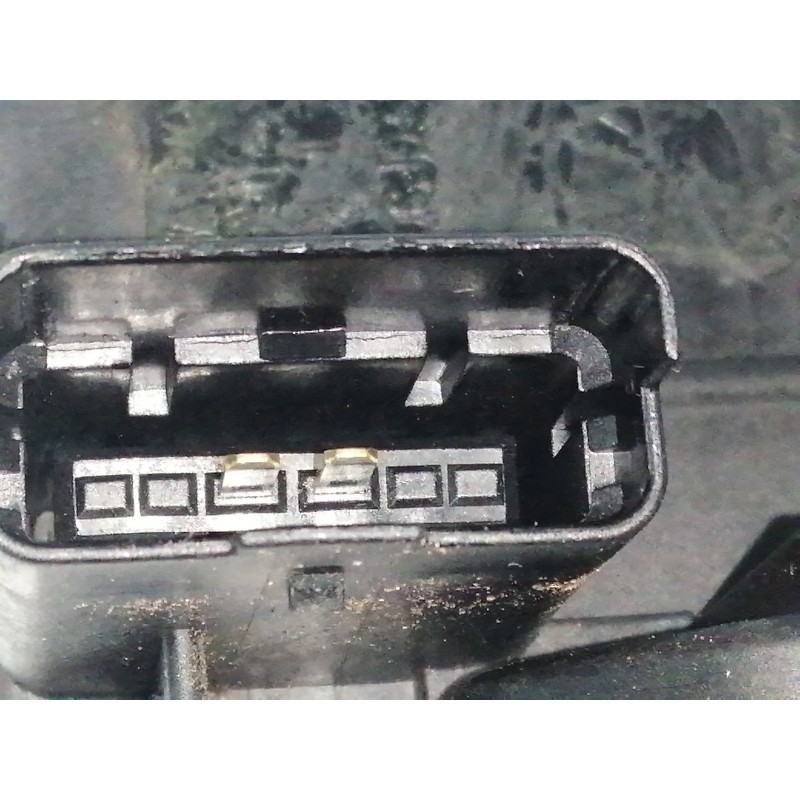 CERRADURA PUERTA TRASERA DERECHA