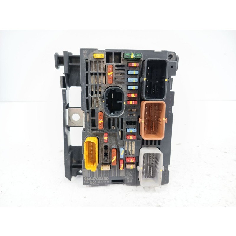 Recambio de caja reles / fusibles para citroën c4 grand picasso i (ua_) 2.0 hdi 138 referencia OEM IAM 9664705880  