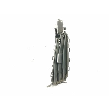 REJILLA AIREADORA BM51A014L20AE CENTRAL DERECHA 