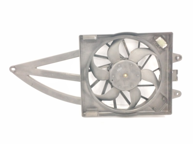 Recambio de electroventilador para fiat panda (169) 1.2 8v dynamic referencia OEM IAM 51732069 8785268 
