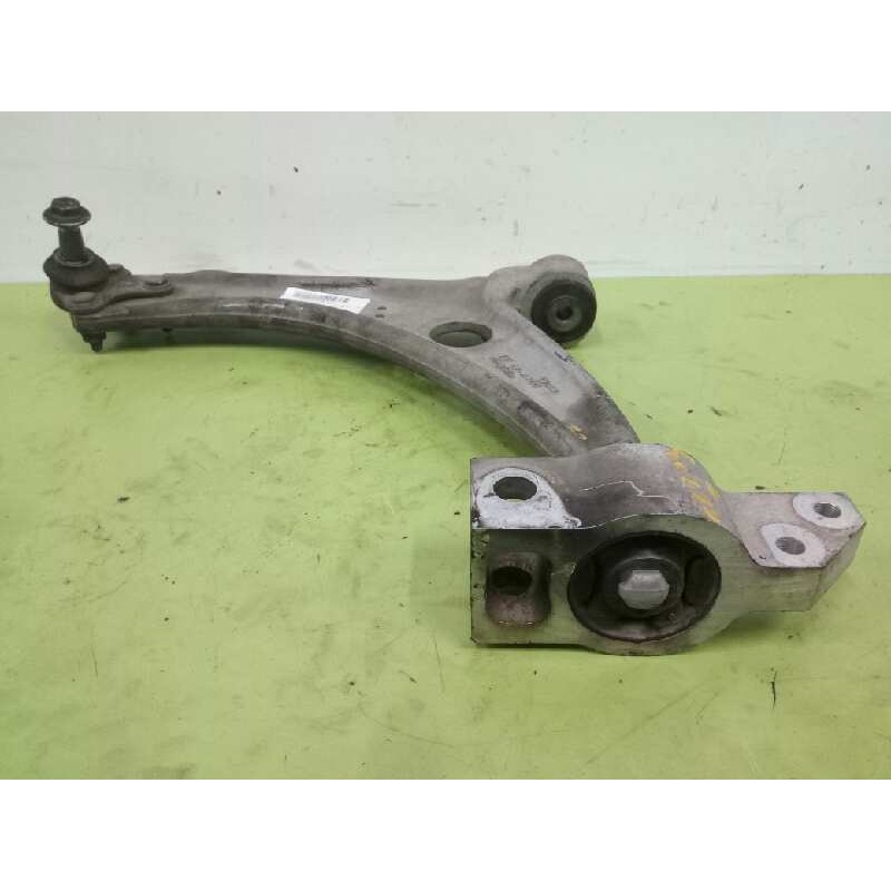 BRAZO SUSPENSION INFERIOR DELANTERO IZQUIERDO