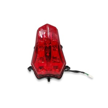 Recambio de piloto trasero para macbor stormer r125e4 referencia OEM IAM   