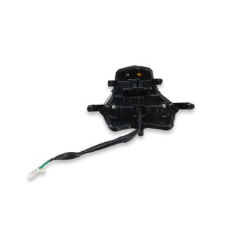 Recambio de piloto trasero para macbor stormer r125e4 referencia OEM IAM   