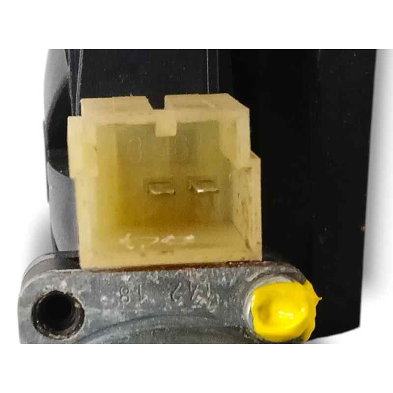 ELEVALUNAS TRASERO IZQUIERDO 8W0959811