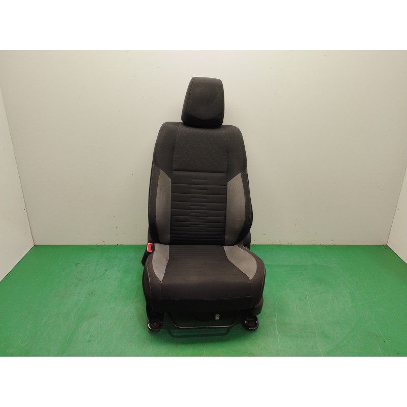 Recambio de asiento delantero izquierdo para toyota auris touring sports (e18) 1.8 16v cat (híbrido) referencia OEM IAM   
