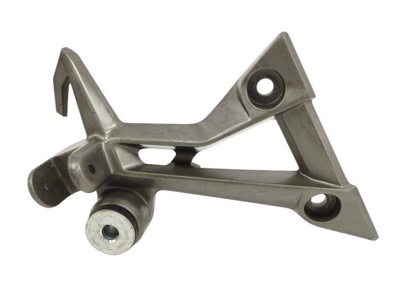 Recambio de estribera derecha para kawasaki z 300 z 300 referencia OEM IAM 350631272  