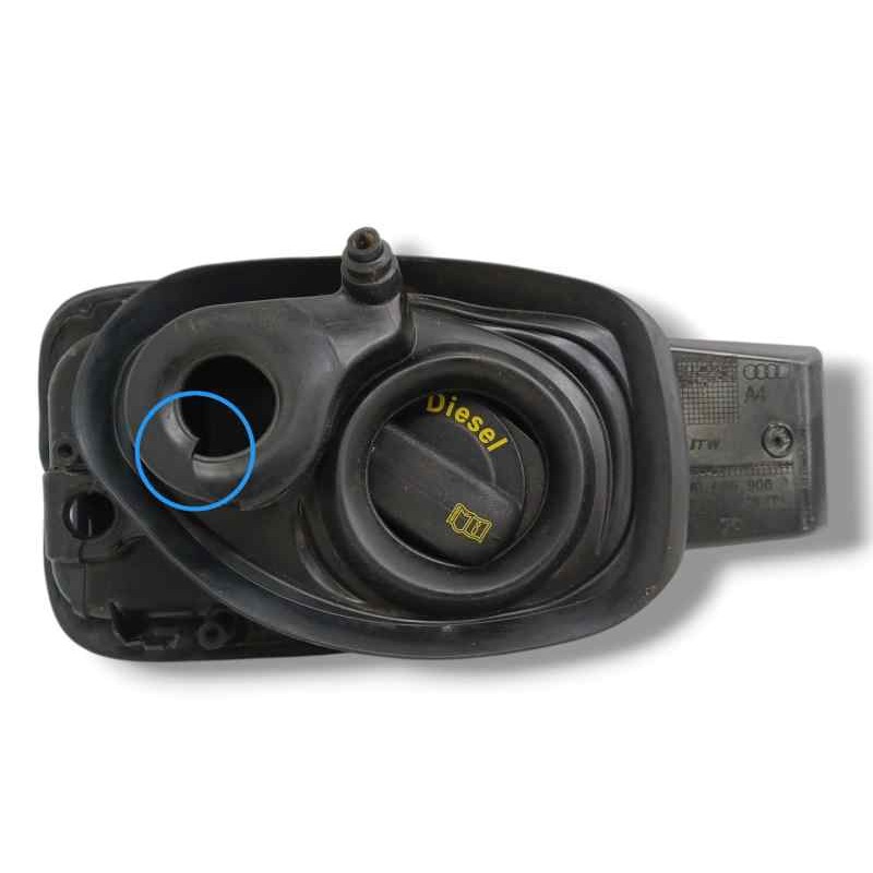 TAPA EXTERIOR COMBUSTIBLE OBSERVAR FOTO 4M0010508