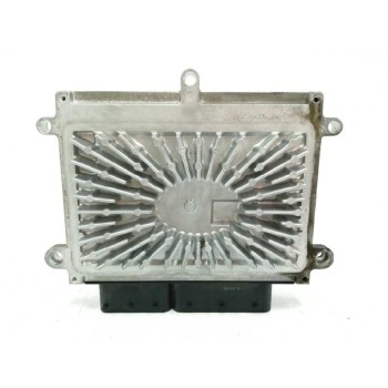 Recambio de centralita motor uce para volvo s40 berlina 2.4 cat referencia OEM IAM P30650677 0797009132 