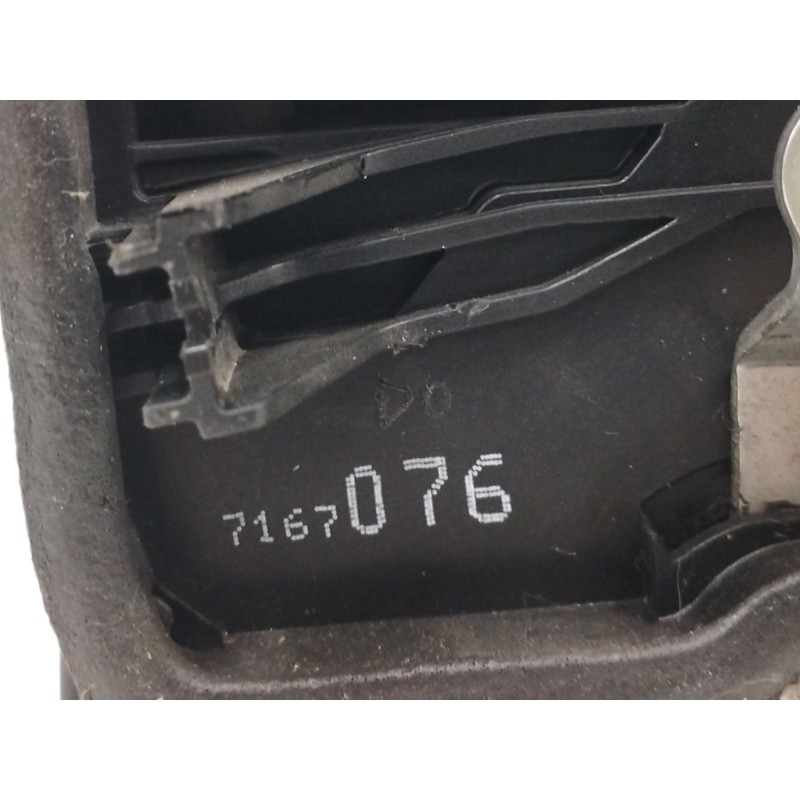 CERRADURA PUERTA TRASERA DERECHA