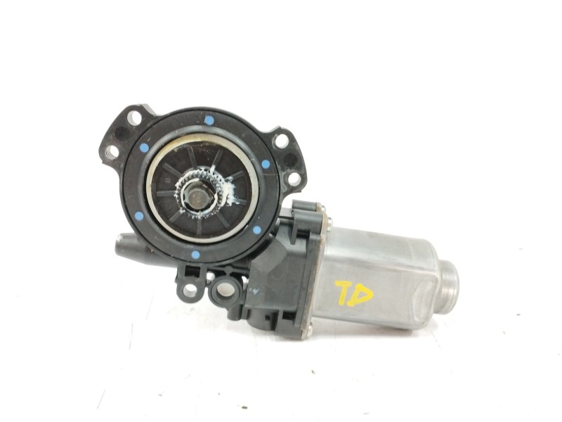 Recambio de motor elevalunas trasero derecho para hyundai santa fe (bm) 2.2 crdi cat referencia OEM IAM 400908 Recambio de motor elevalunas trasero derecho para hyundai santa fe (bm) 2.2 crdi cat referencia OEM IAM 400908
