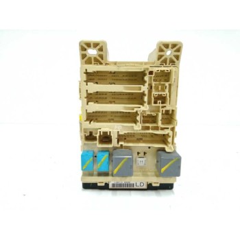 CAJA RELES / FUSIBLES 8273048220 