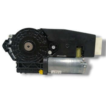 MOTOR TECHO ELECTRICO A1769006902 0390200100 