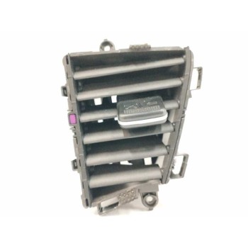 Recambio de rejilla aireadora para kia ceed sportswagon 1.0 tgdi cat referencia OEM IAM 97420J7AA0 CENTRAL DERECHA 