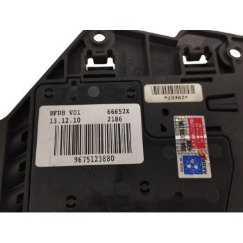 Recambio de caja reles / fusibles para citroën c3 1.4 hdi referencia OEM IAM 9675123880  
