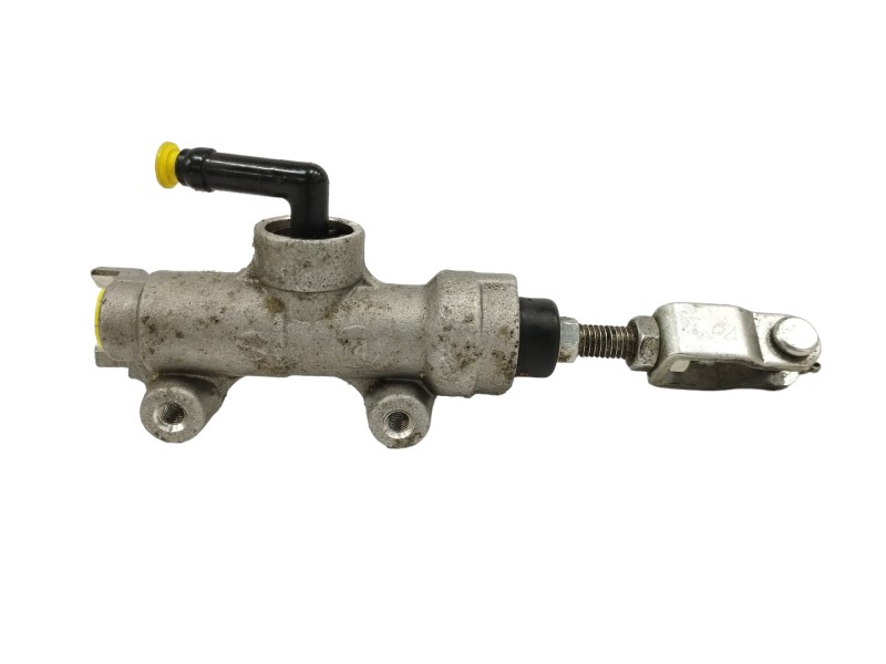 Recambio de bomba freno trasera para suzuki sv 650 a sv 650 referencia OEM IAM 6960044H00000  