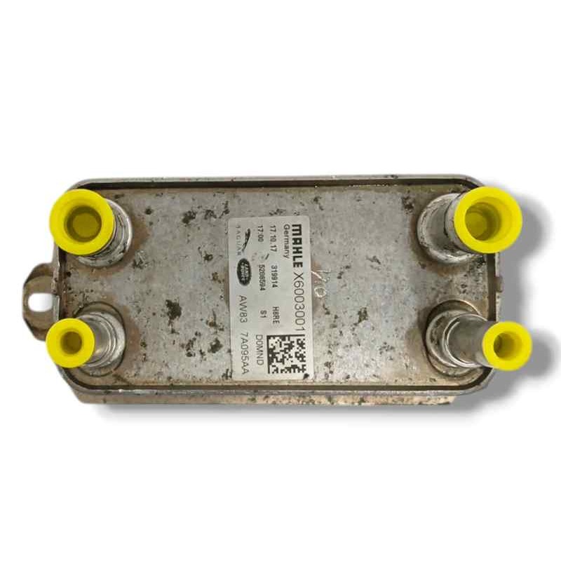 Recambio de enfriador aceite motor para jaguar f-pace (x761) 2.0 td4 awd referencia OEM IAM AW837A095AA X6003001 