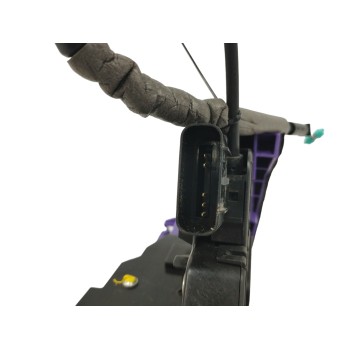 Recambio de cerradura puerta trasera derecha para hyundai i30 fastback tecno referencia OEM IAM 81420G3010  