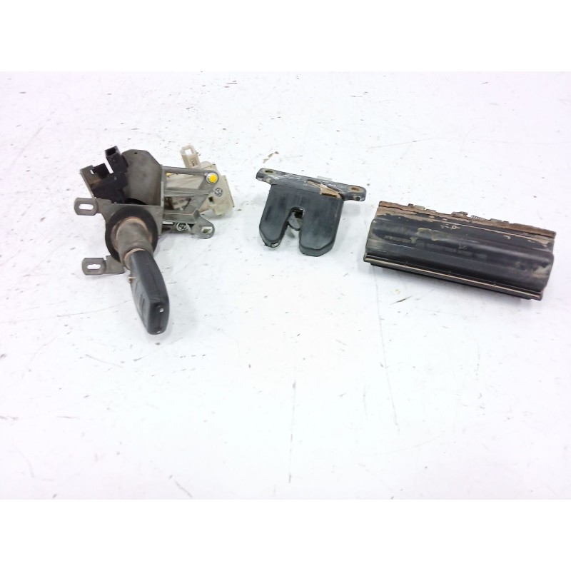 Recambio de maneta exterior porton para seat toledo ii (1m2) 1.9 tdi referencia OEM IAM 1M5827561E 8D5827505D 1M5827297C