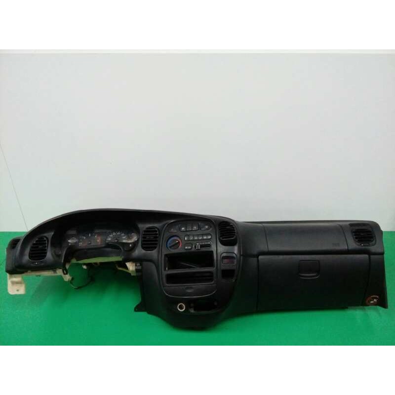 Recambio de salpicadero para hyundai h 1 2.5 turbodiesel cat referencia OEM IAM   