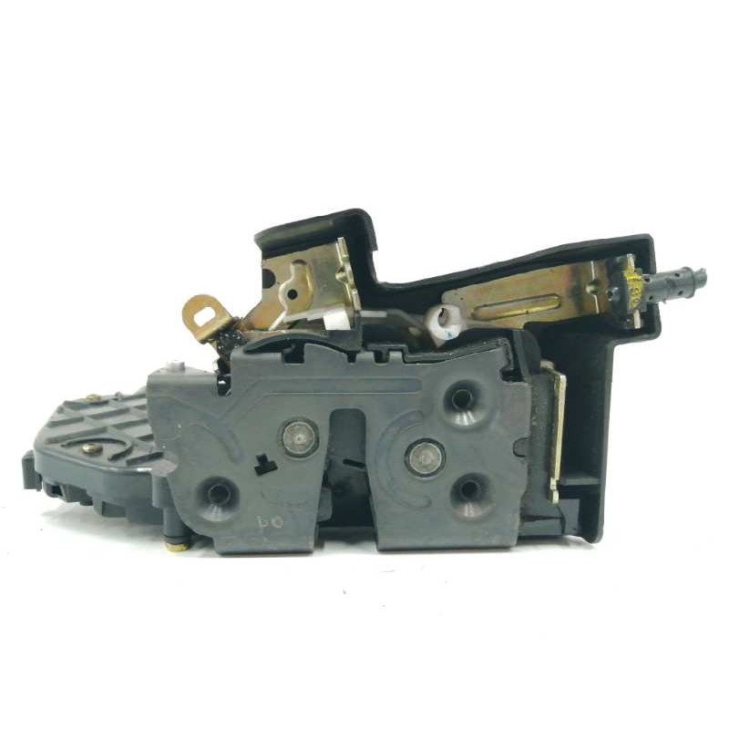 Recambio de cerradura puerta delantera izquierda para volvo s40 berlina 2.4 cat referencia OEM IAM 31253657  