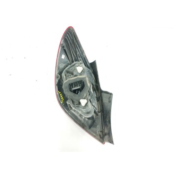 Recambio de piloto trasero derecho para opel corsa d 1.2 16v lpg referencia OEM IAM 13269051  