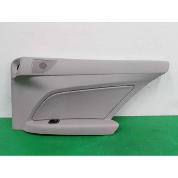 GUARNECIDO PUERTA TRASERA DERECHA A2076902225 