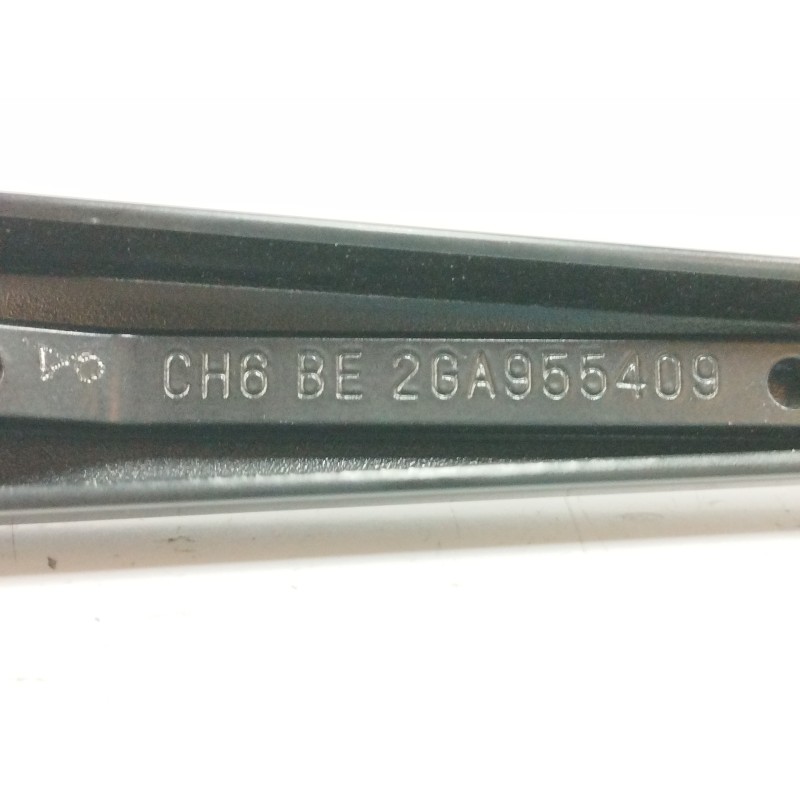 BRAZO LIMPIA DELANTERO IZQUIERDO