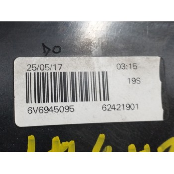 Recambio de piloto trasero izquierdo para skoda fabia combi 1.0 mpi referencia OEM IAM 6V6945095  