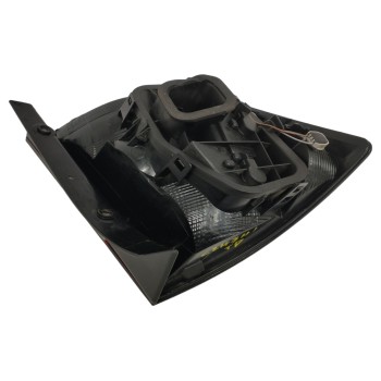 Recambio de piloto trasero derecho para skoda fabia combi 1.0 mpi referencia OEM IAM 6V6945096  