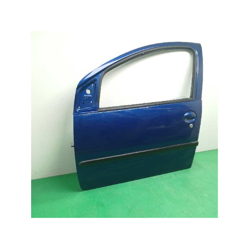 PUERTA DELANTERA IZQUIERDA