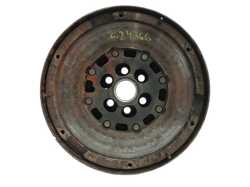 Recambio de volante motor para opel vectra c berlina 1.9 cdti referencia OEM IAM 415024  