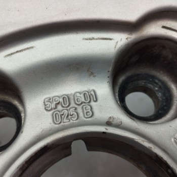 Recambio de llanta para seat altea (5p1) 2.0 tdi referencia OEM IAM 5P0601025B 6,5JX16H2 ET50 