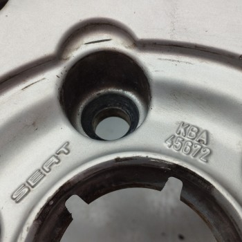 Recambio de llanta para seat altea (5p1) 2.0 tdi referencia OEM IAM 5P0601025B 6,5JX16H2 ET50 